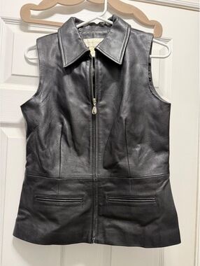 Women’s Casual Corner Leather Vest